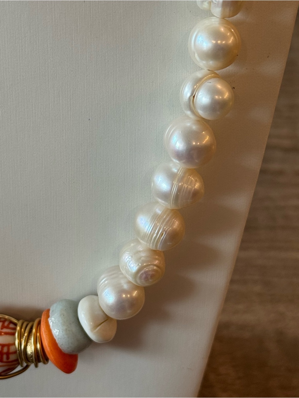 Pearl and Mixed Bead Necklace - NEW! - Picture 3 of 6